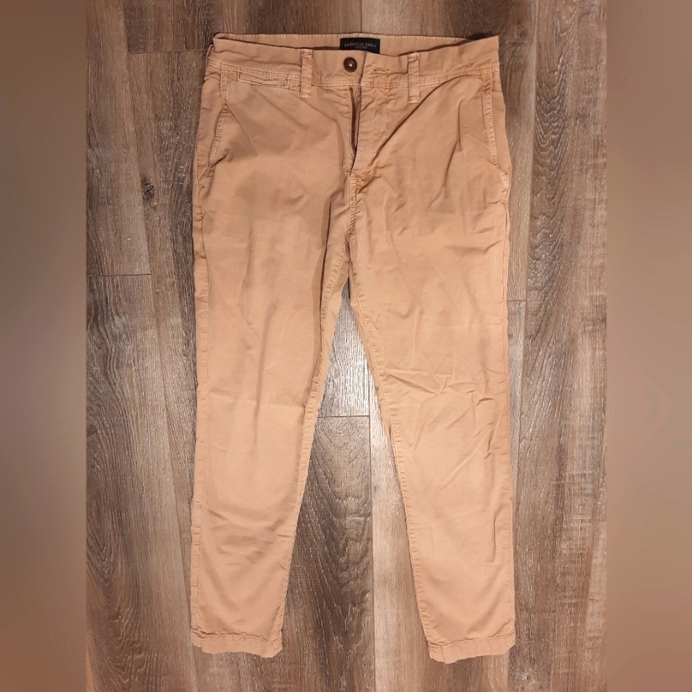 American eagle men's khaki pants 28 x 30 slim like new